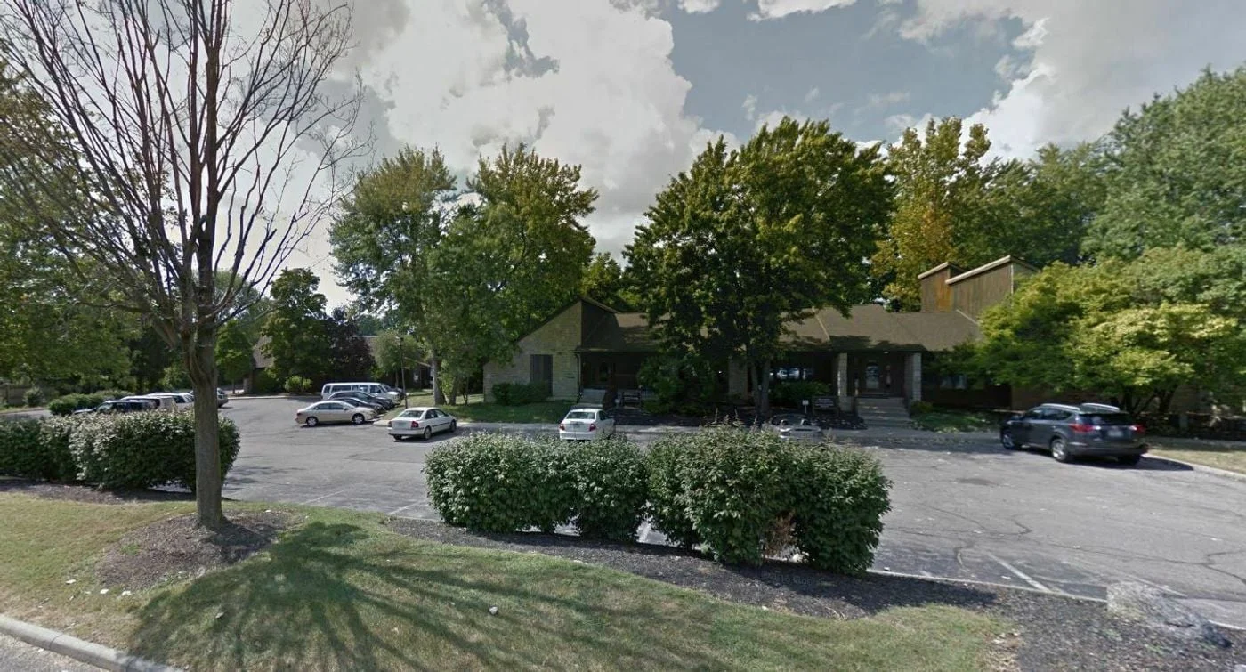 Photo 1 of 2600 Oakstone Drive, Columbus, OH 43231