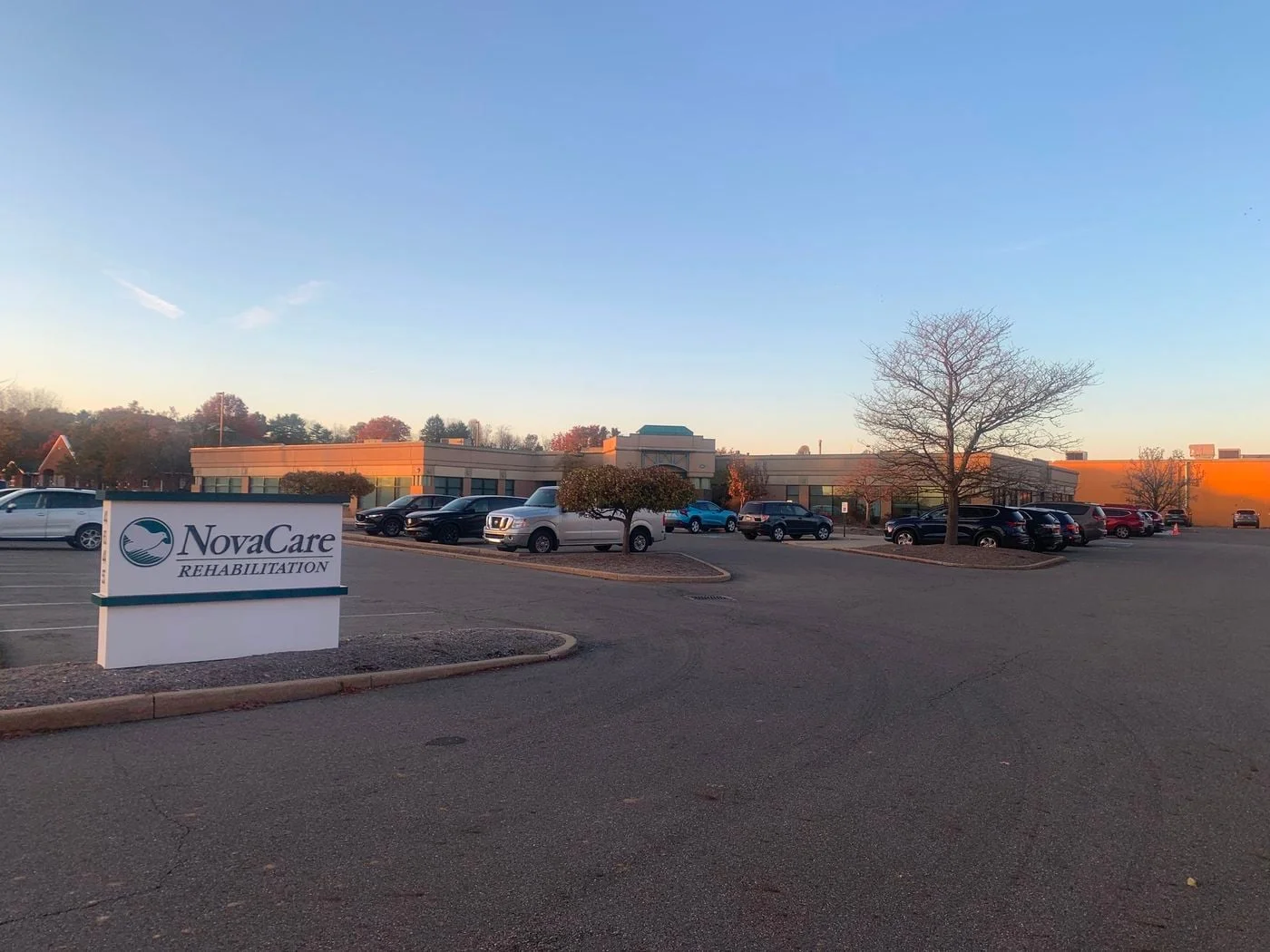 Photo 3 of 4645 Belpar St NW, Canton, OH 44718