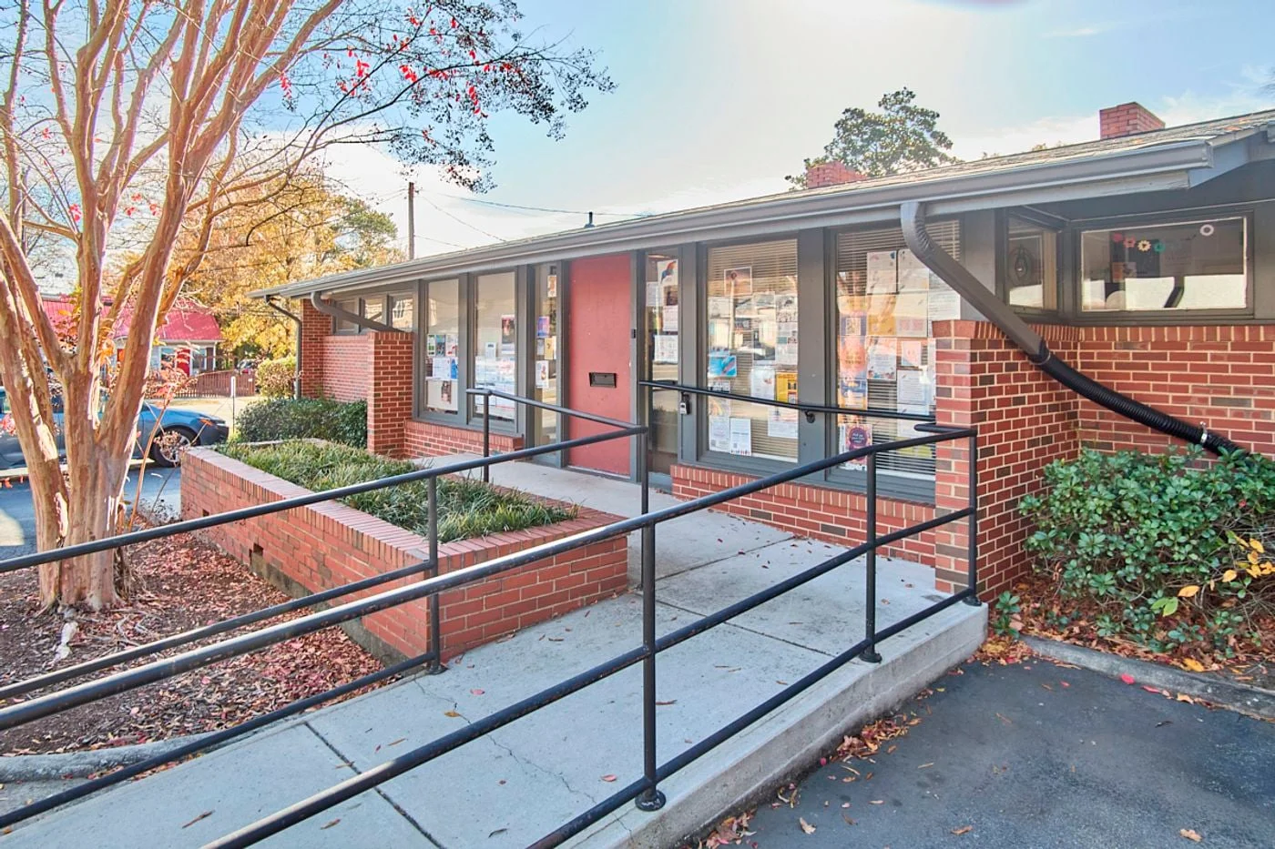 Photo 2 of 1007 Broad St, Durham, NC 27705