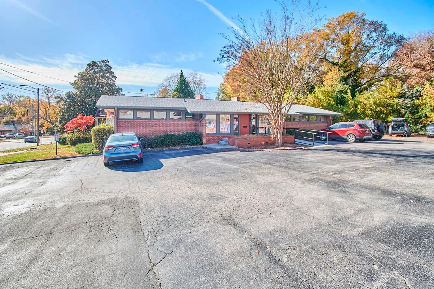 Photo 3 of 1007 Broad St, Durham, NC 27705