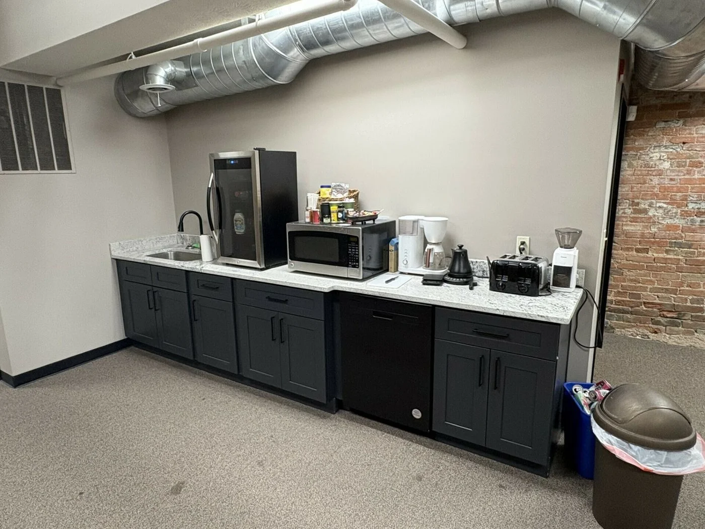 Photo 3 of 701 P St, Lincoln, NE 68508