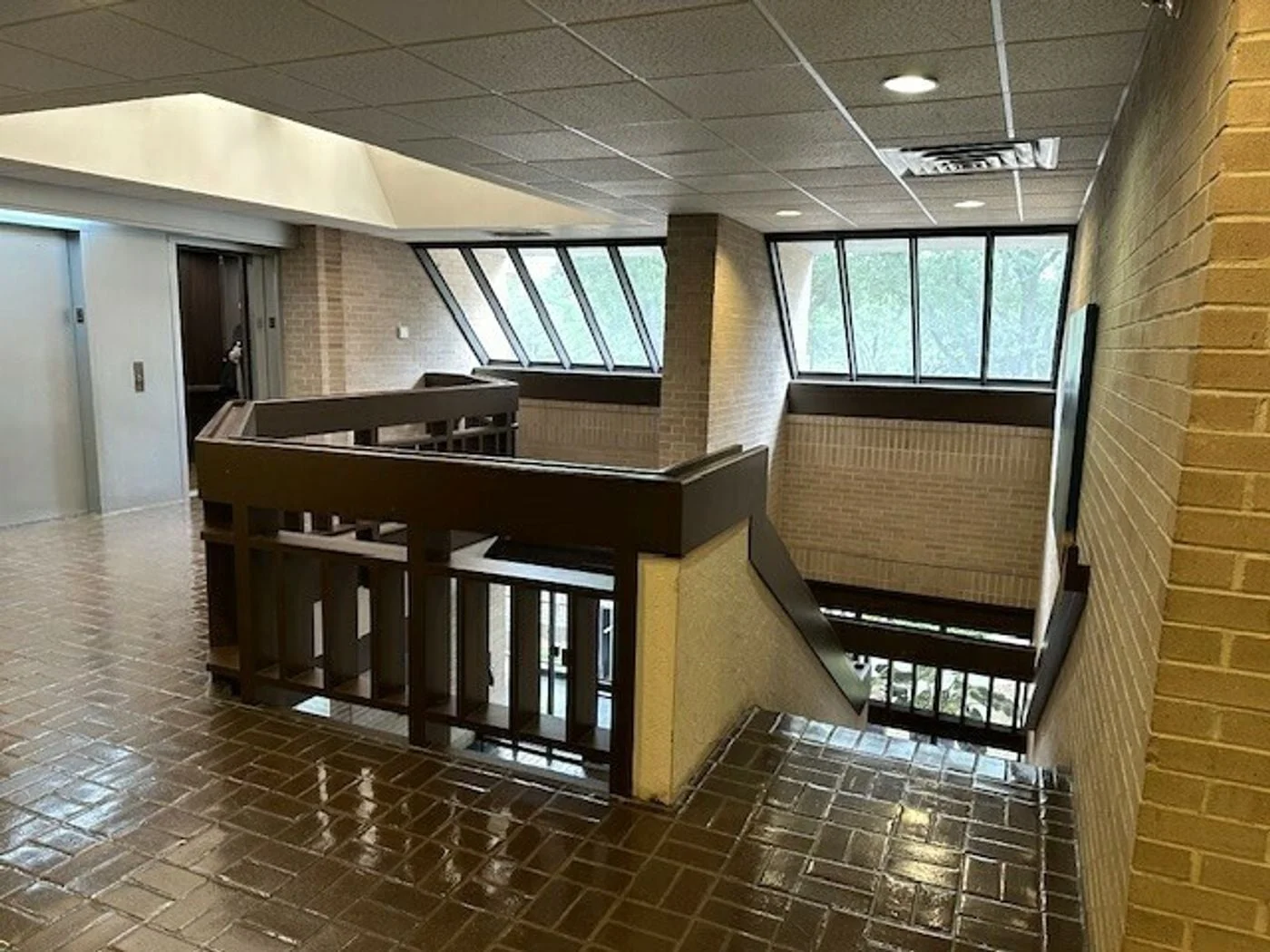 Photo 3 of 375 Municipal Drive, Richardson, TX 75080