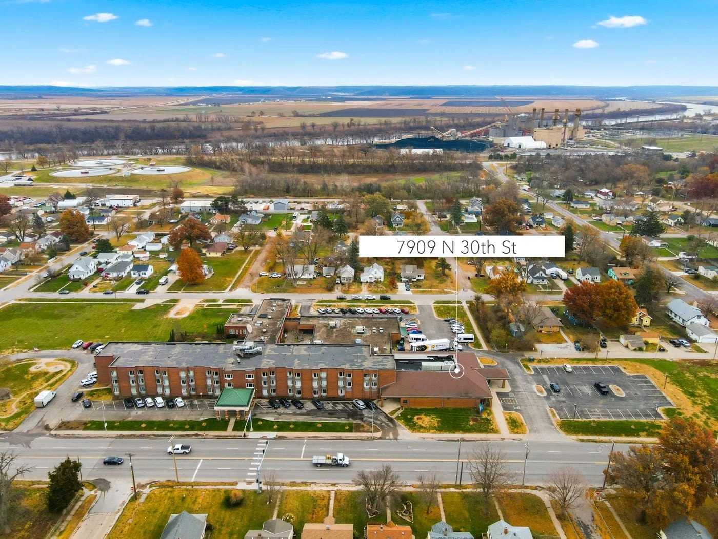 Photo 2 of 7909 N 30th St, Omaha, NE 68112