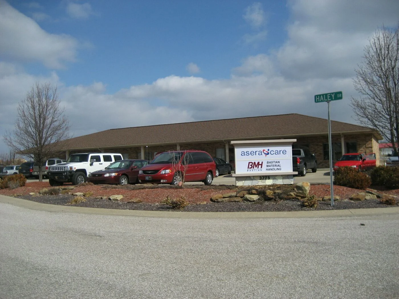 Photo 1 of 3775 Haley Dr, Newburgh, IN 47630