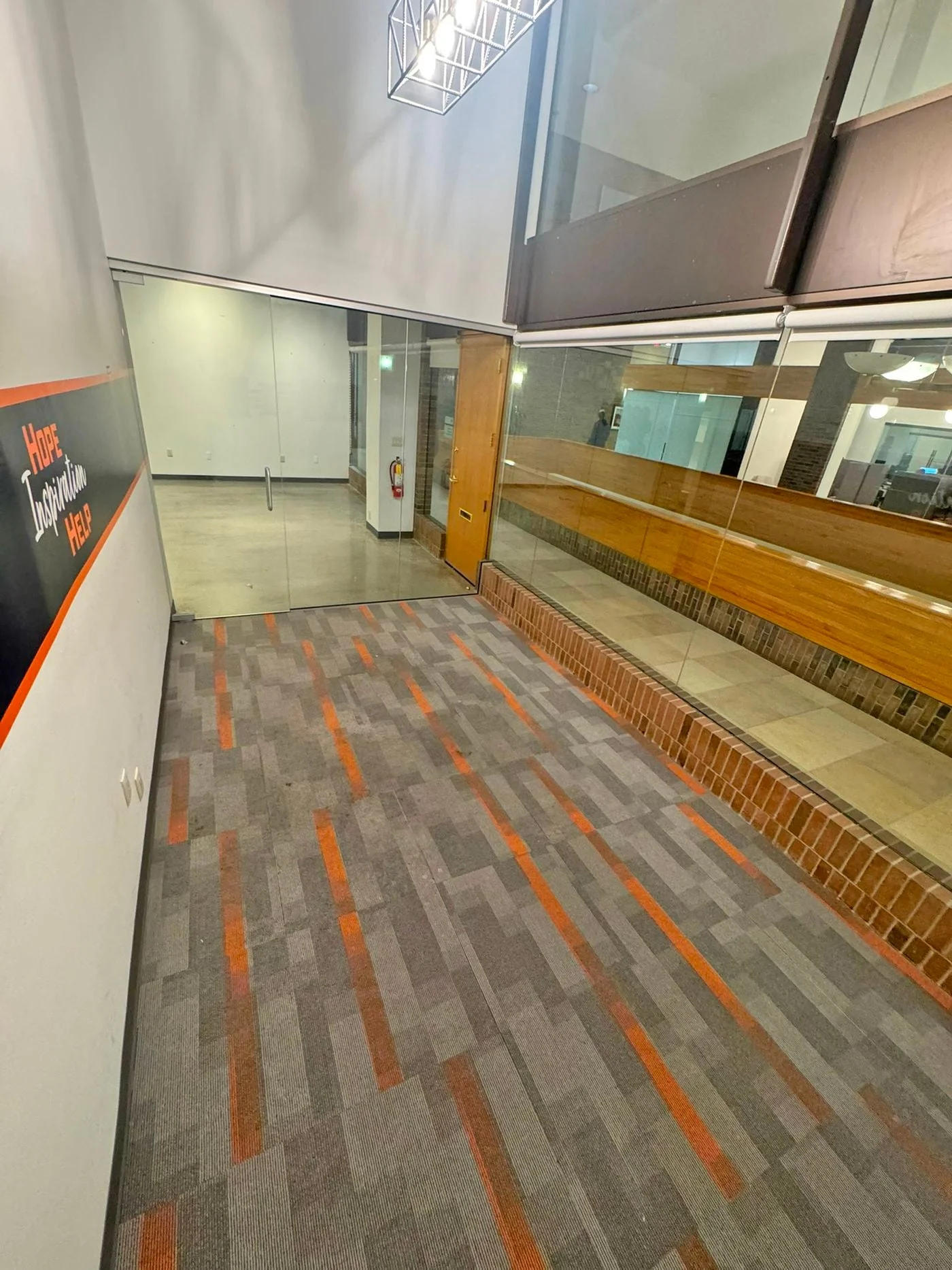 Photo 3 of 280 N Old Woodward Ave, Birmingham, MI 48009