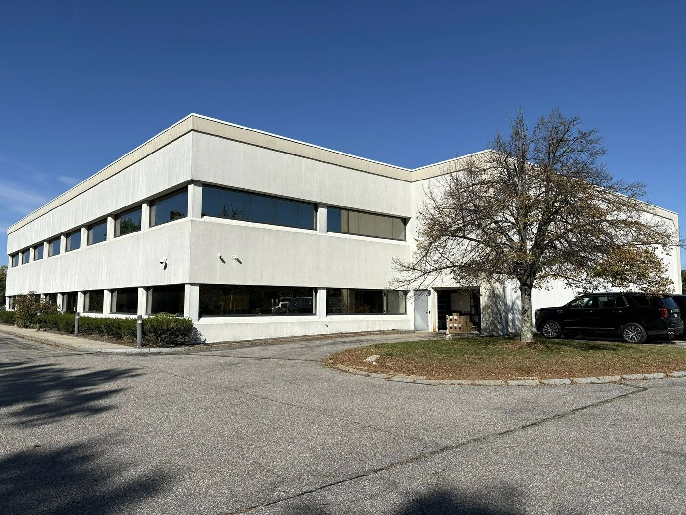 Photo 2 of 117 Londonderry Tpke, Hooksett, NH 03106