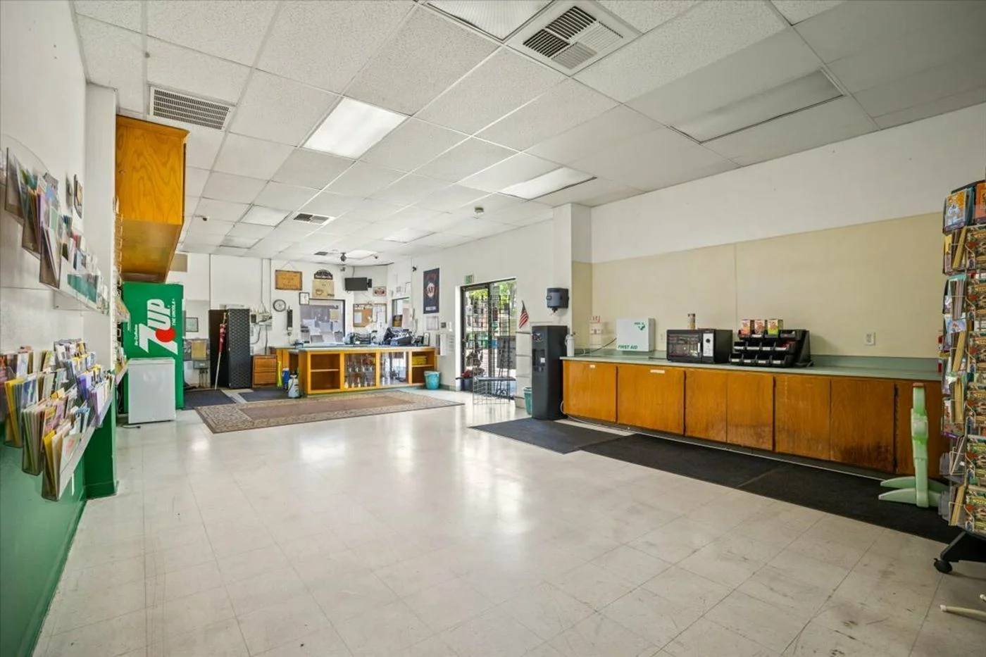 Photo 3 of 1625 Mangrove Avenue, Chico, CA 95926