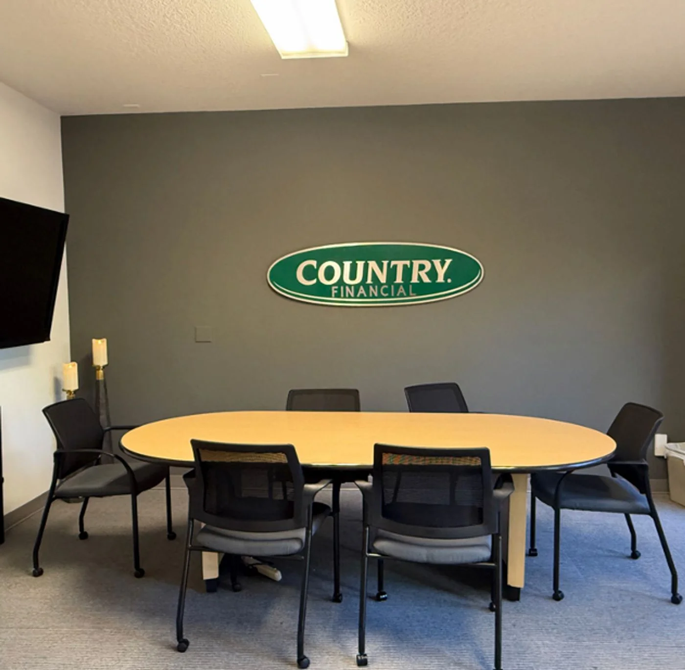 Photo 3 of 17020 SW Upper Boones Ferry Rd , Durham, OR 97224S