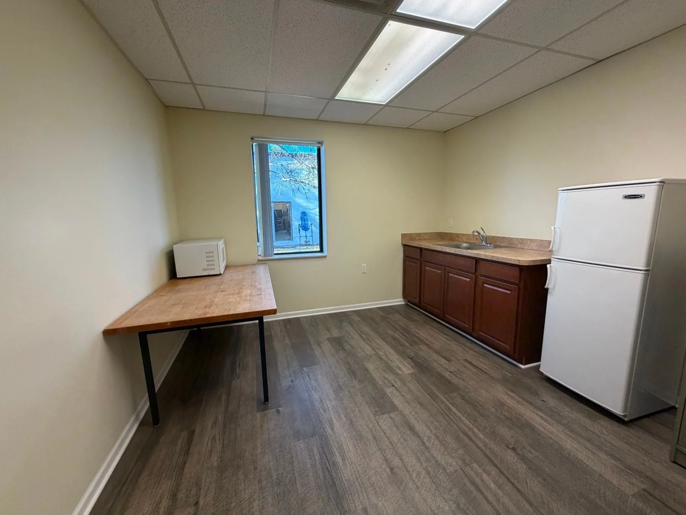 Photo 3 of 6111 Jackson Road, Ann Arbor, MI 48103