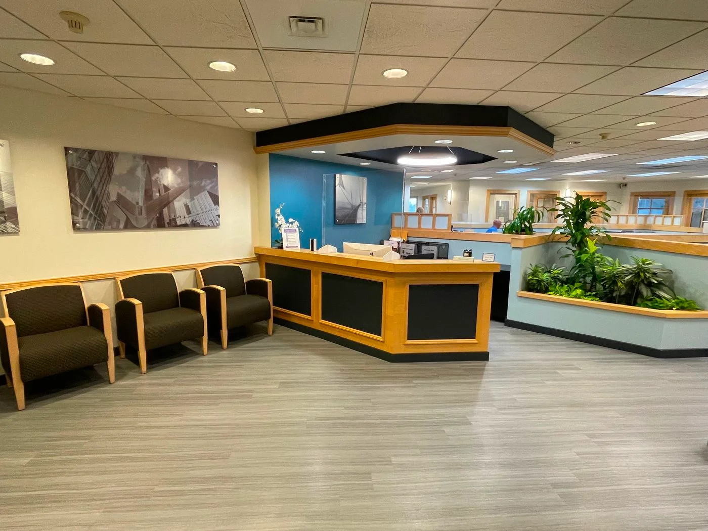 Photo 2 of 1225 Franklin Avenue, Garden City, NY 11530