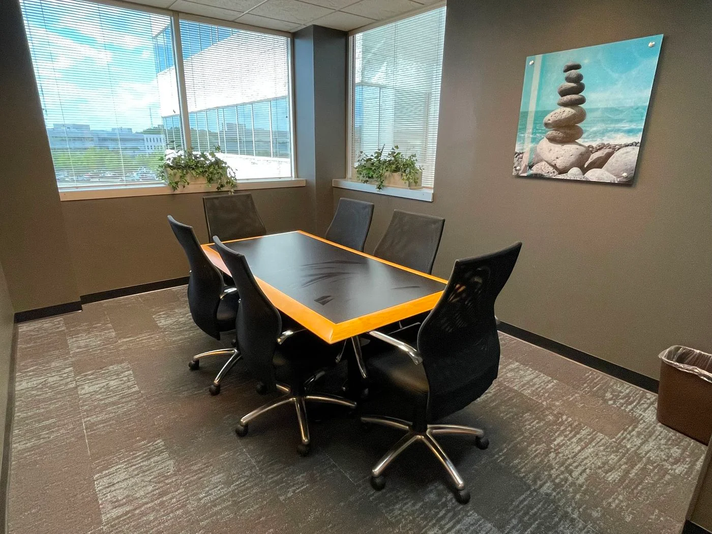 Photo 3 of 1225 Franklin Avenue, Garden City, NY 11530