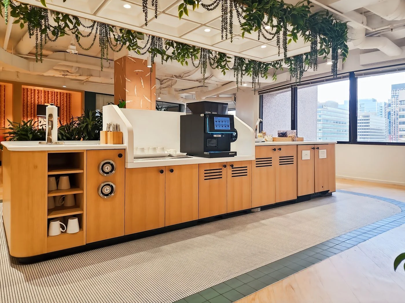 Photo 2 of 2451 Crystal Dr 6th Floor, Arlington, TX 22202