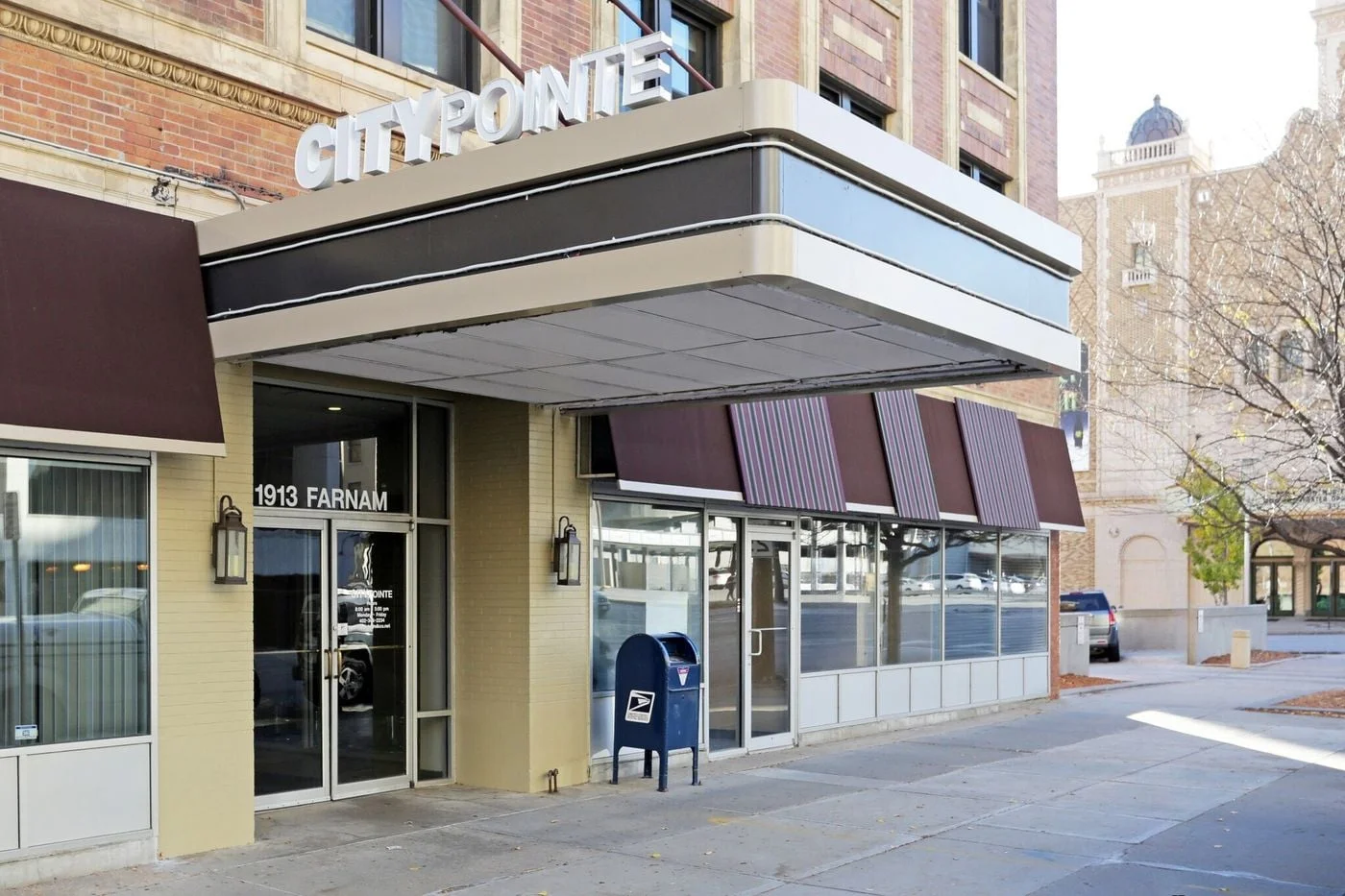 Photo 2 of 1913 Farnam Street, Omaha, NE 68102