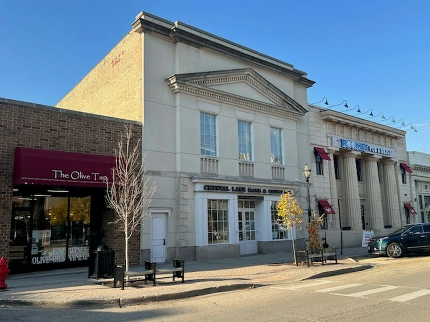 Photo 2 of 70 N Williams St, Crystal Lake, IL 60014