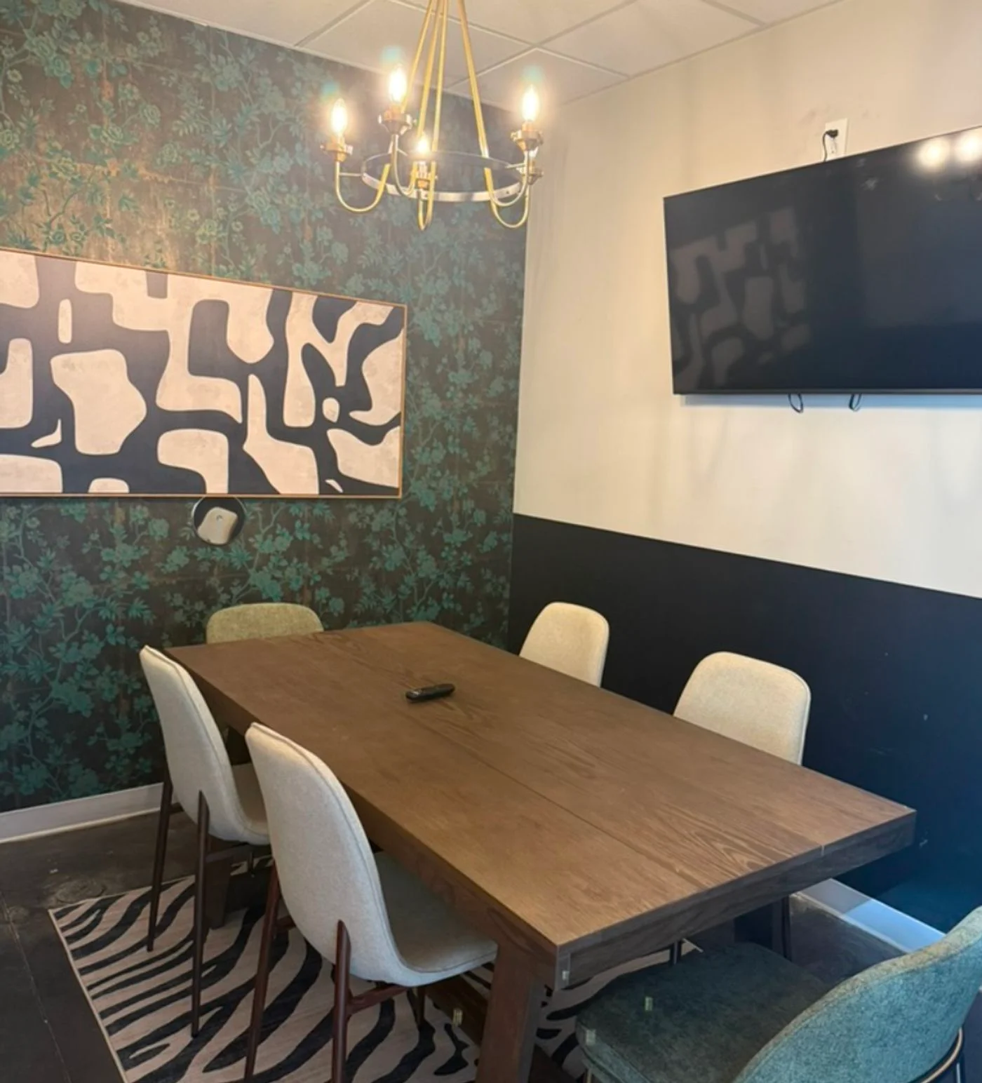 Photo 2 of 2421 2421, West 7th Street, Fort Worth, TX 76107