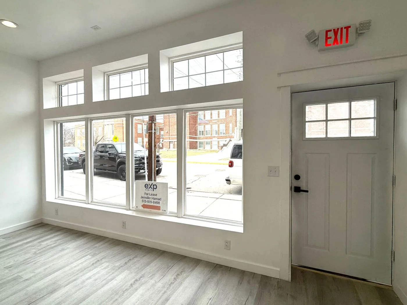 Photo 2 of 2131 Williams Ave, Cincinnati, OH 45212