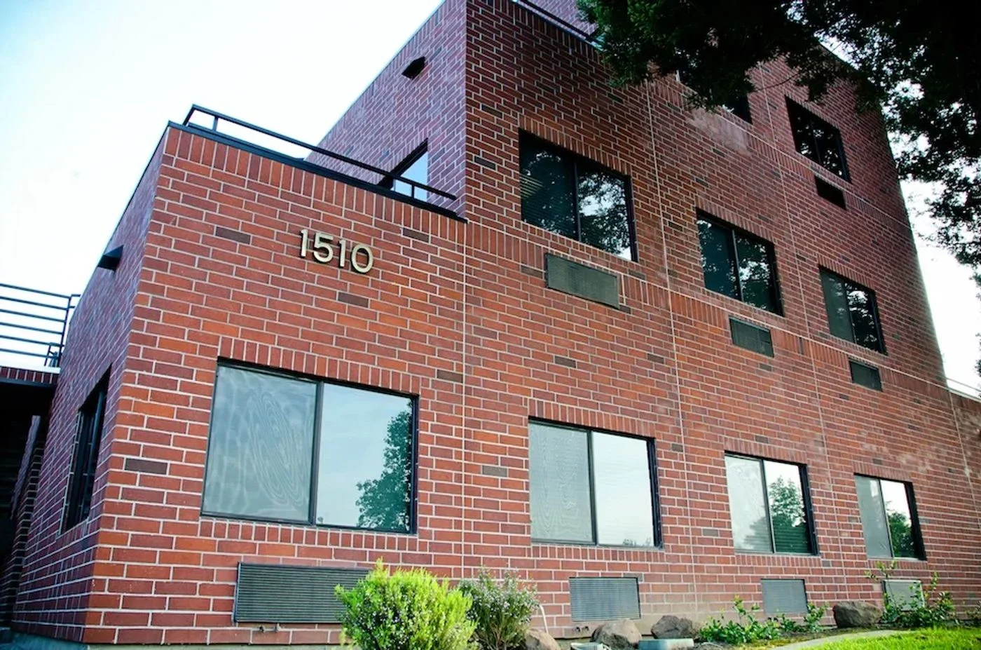 Photo 1 of 1510 Poole Blvd, Yuba City, CA 95993