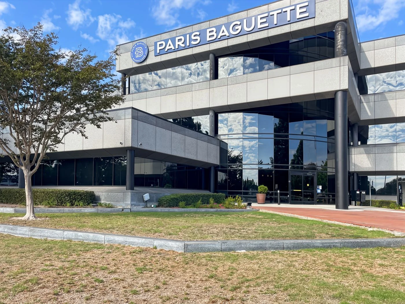 Photo 2 of 3330 Harbor Boulevard 2nd Floor, Costa Mesa, CA 92626