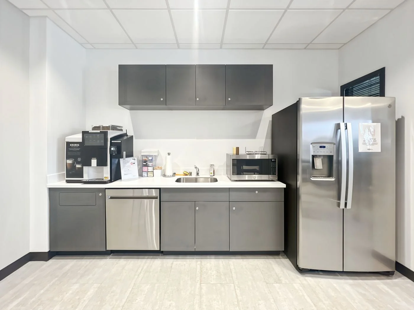 Photo 3 of 2301 Sun Valley Drive Suite #101, Delafield, WI 53018