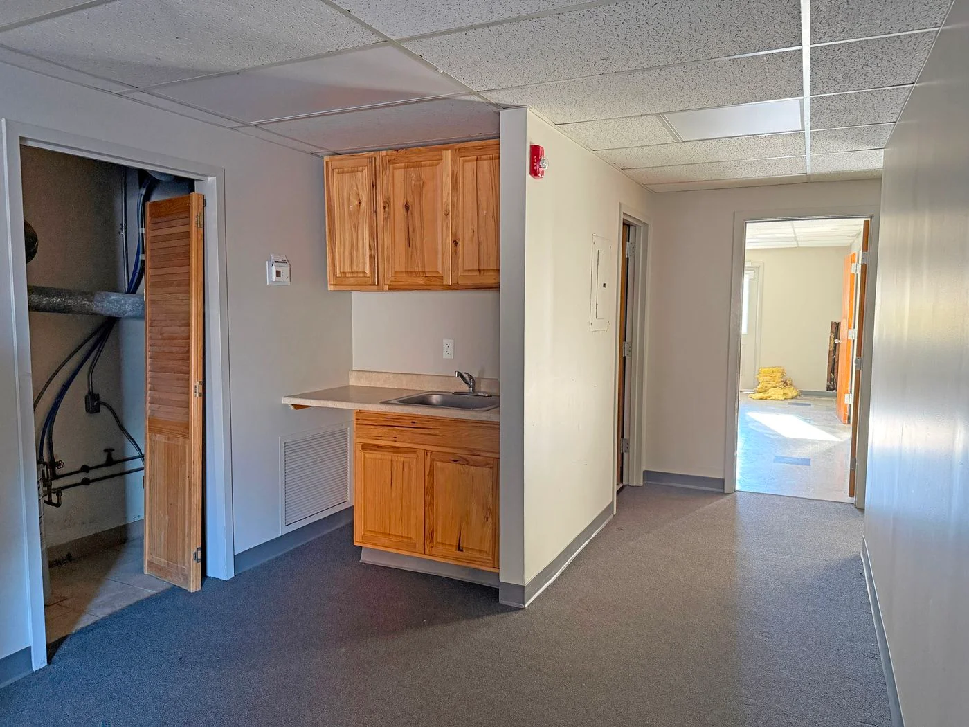 Photo 2 of 1 Merrill Industrial Drive, Unit 25, Hampton, NH 03842