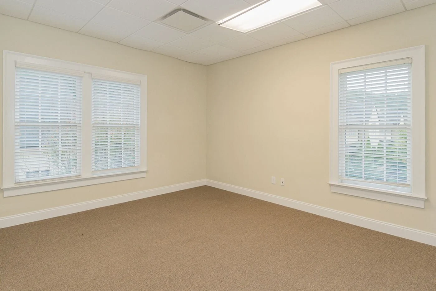 Photo 1 of 1121-1122 Edenton St, Birmingham, AL 35242