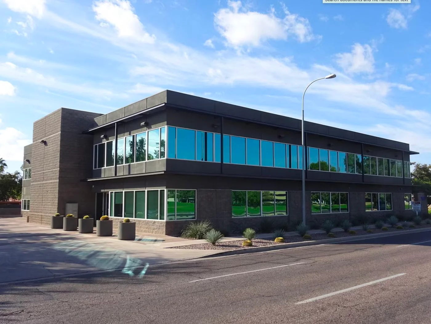 Photo 1 of 2901 E Camelback Rd, Phoenix, AZ 85016