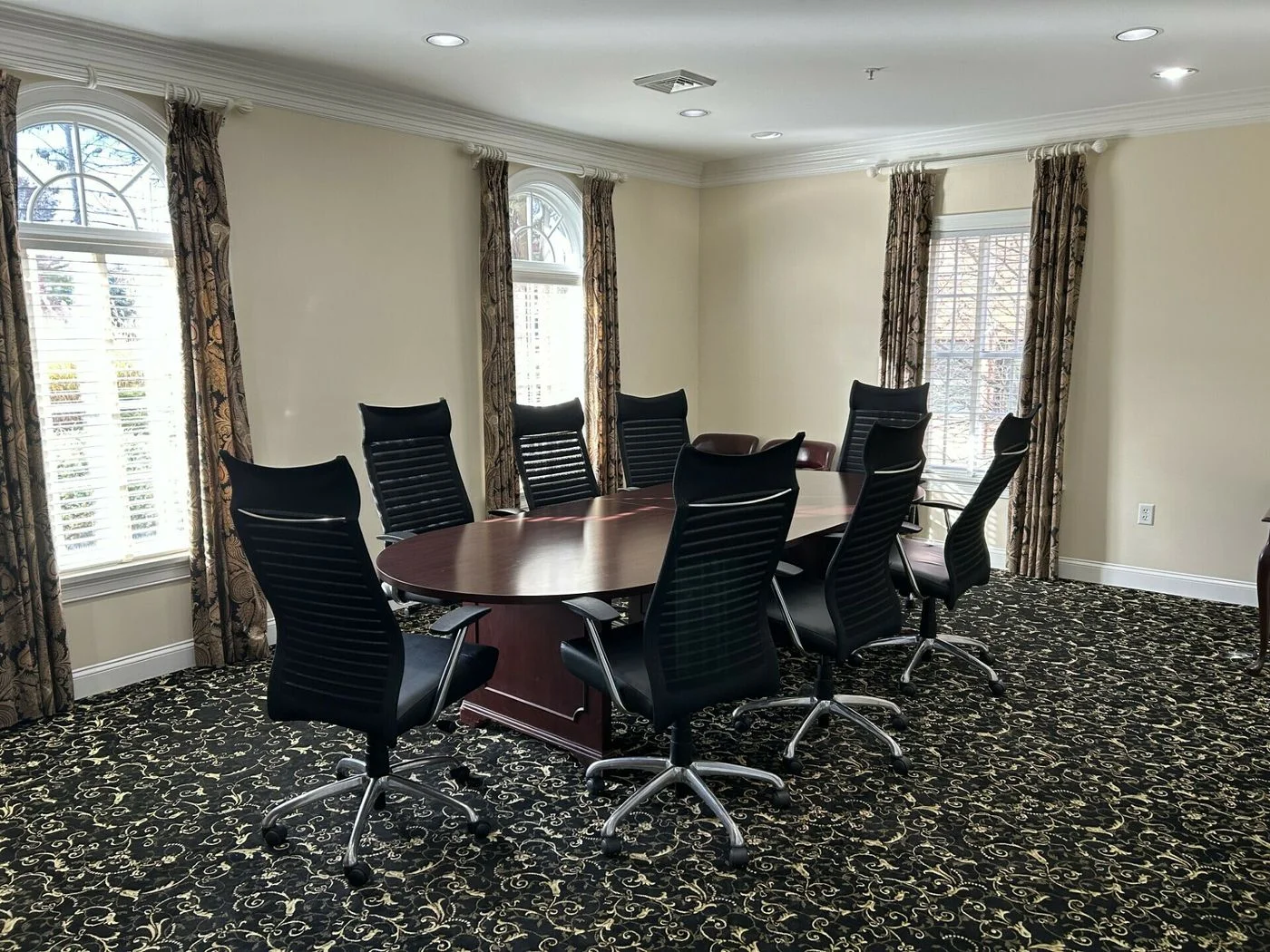 Photo 2 of 988 Plain St, Marshfield, MA 02050