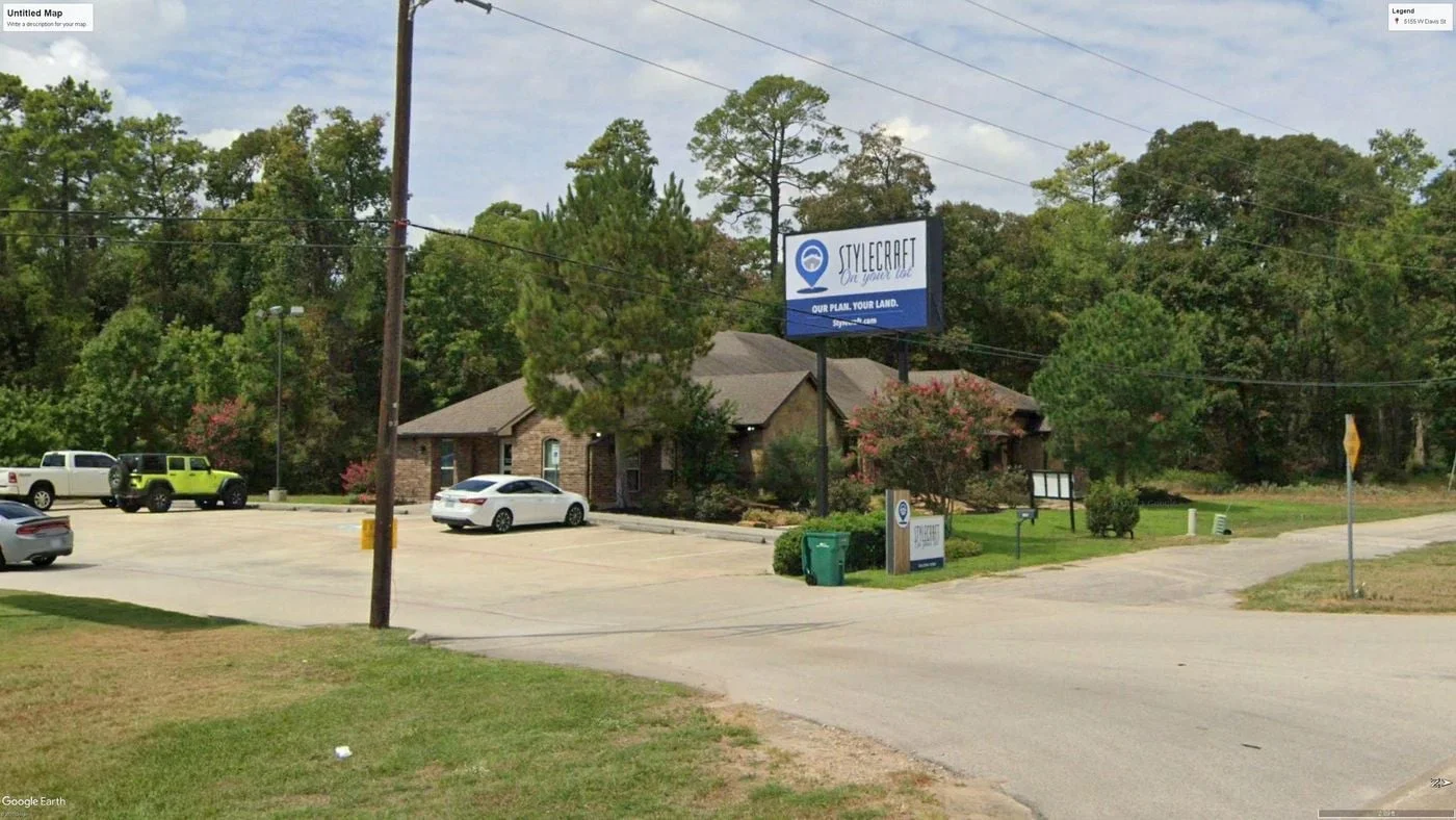 Photo 3 of 5155 W Davis St, Conroe, TX 77304