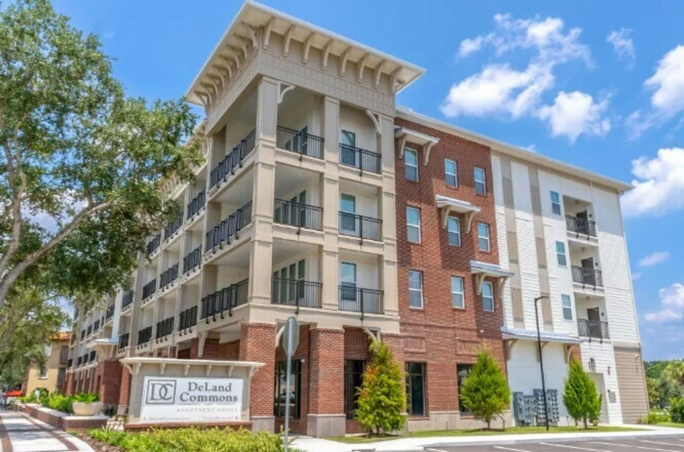 Photo 1 of 129 East Voorhis Avenue, DeLand, FL 32724