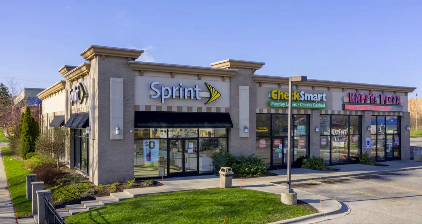 Photo 1 of 616 E Michigan Ave, Ypsilanti, MI 48198