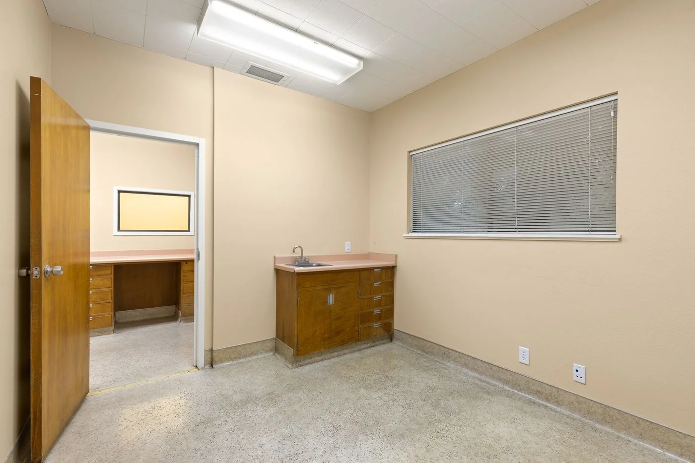 Photo 3 of 479 East Avenue, Chico, CA 95926