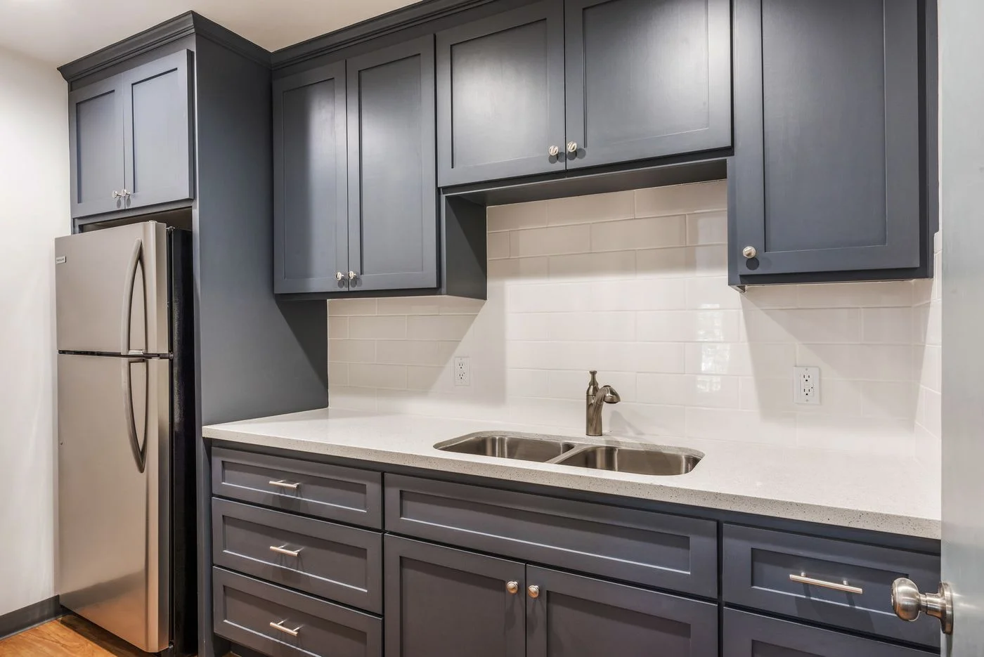 Photo 2 of 1324 North Avalon Boulevard, Los Angeles, CA 90744