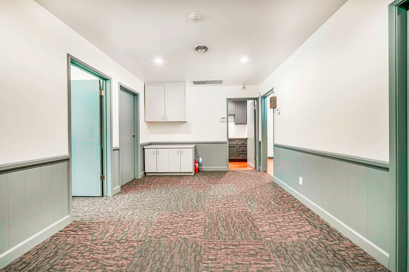 Photo 3 of 1324 North Avalon Boulevard, Los Angeles, CA 90744