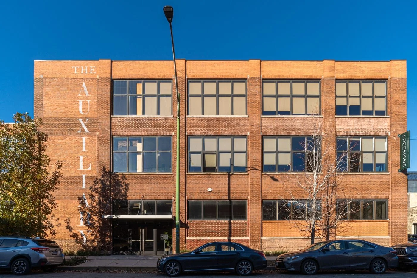 Photo 1 of 1550-1556 W. Carroll Avenue, Chicago, IL 60607