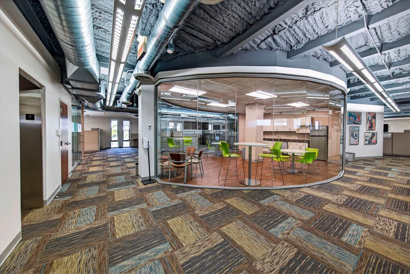 Photo 2 of 2101 N Andrews Ave, Wilton Manors, FL 33311