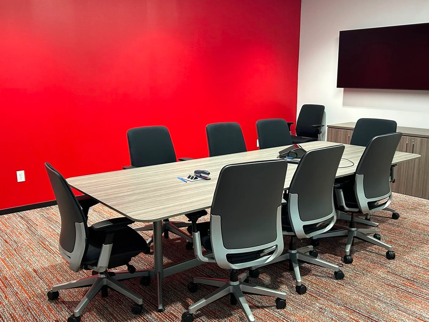 Photo 2 of 506 W Anthony Dr, Champaign, IL 61822