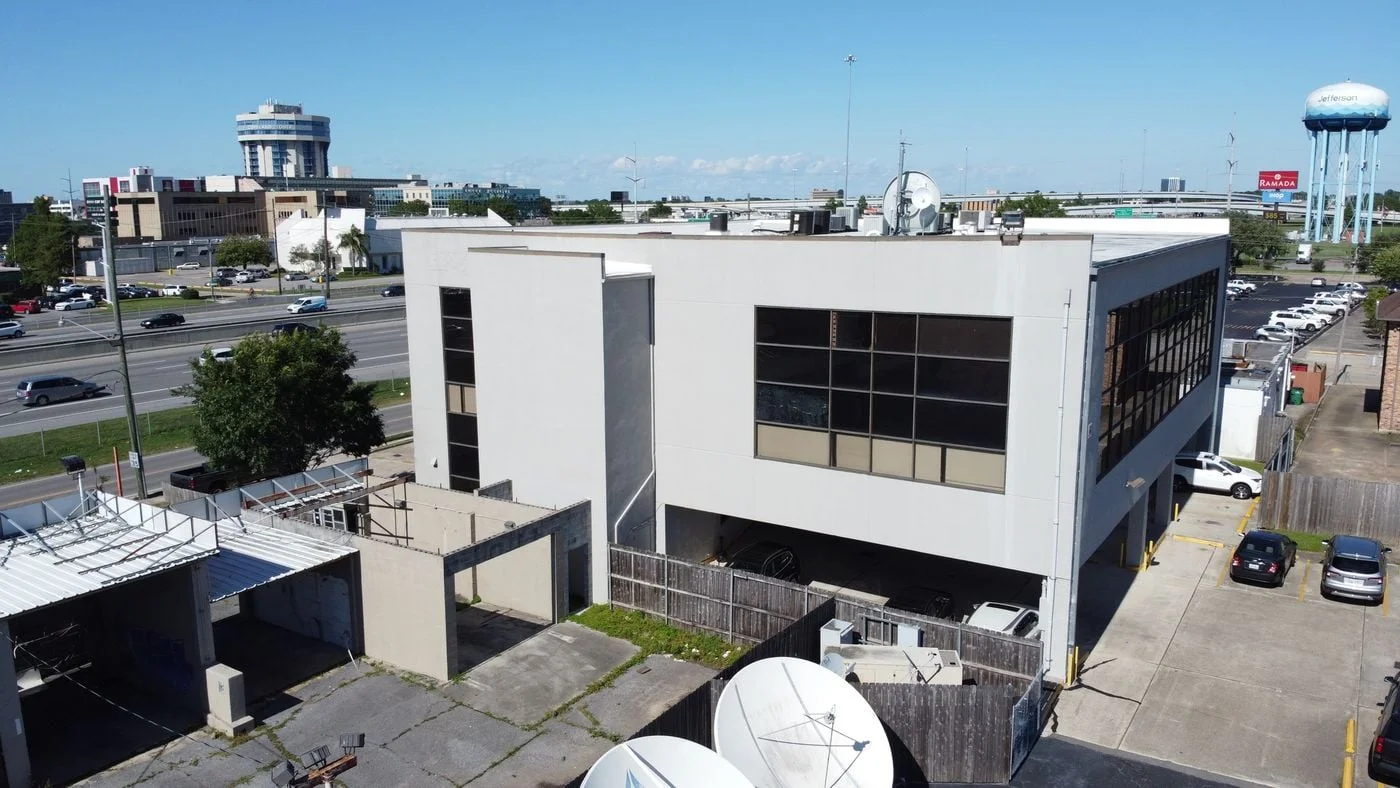 Photo 3 of 3450 South I-10 Service Road West, Metairie, LA 70001