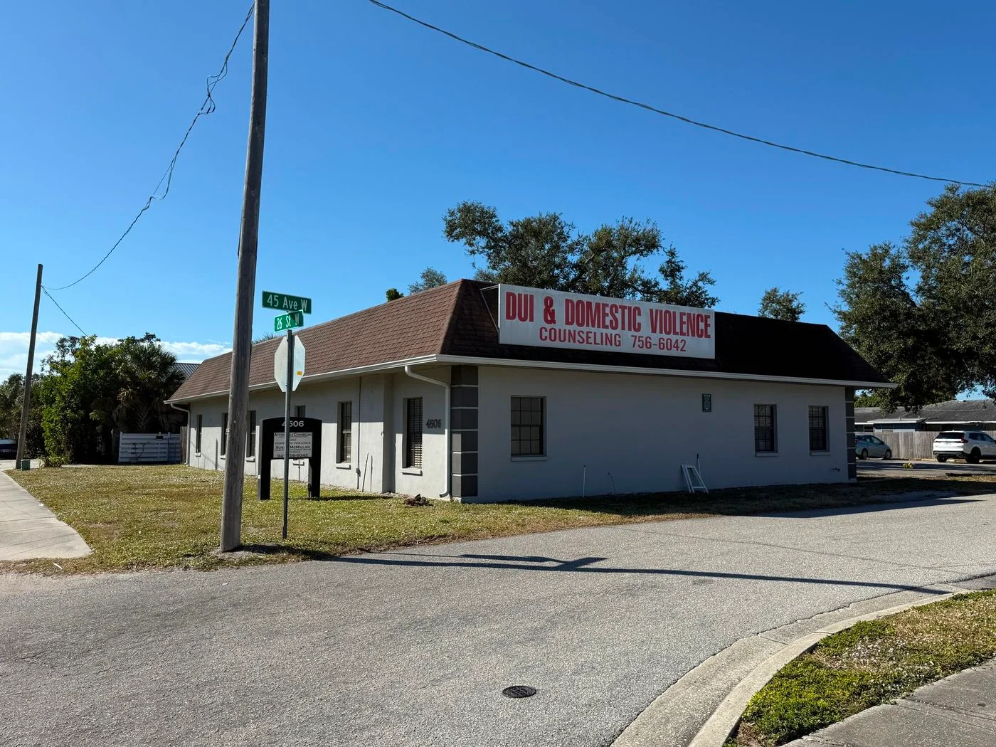 Photo 3 of 4506 26th St W , Bradenton, FL 34207