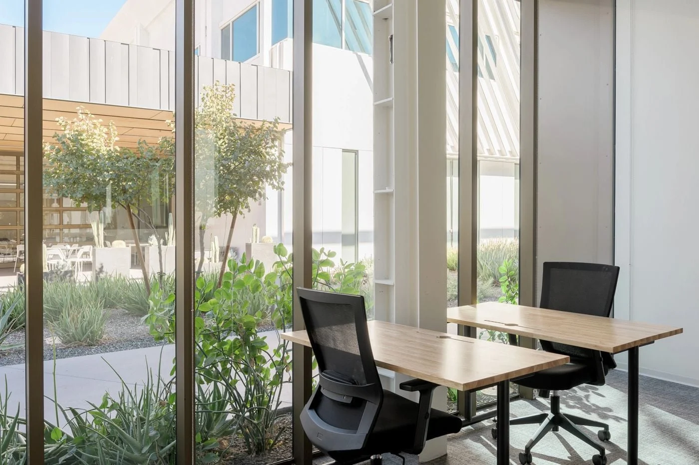 Photo 2 of 3110 N Central Ave, Phoenix, AZ 85012