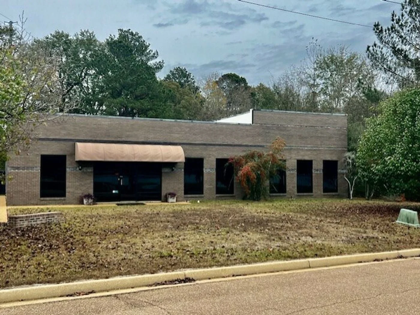 Photo 1 of 104 East Marketridge Road, Ridgeland, MS 39157
