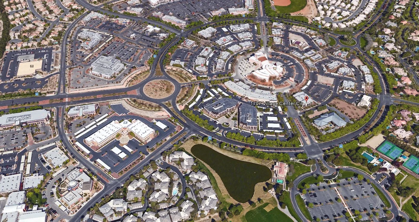 Photo 2 of 1707 Village Center Cir, Las Vegas, NV 89134