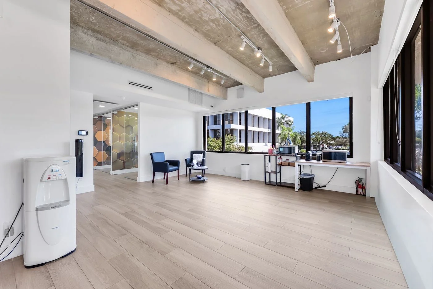 Photo 3 of 3595, Sheridan Street Ste 210, Hollywood, FL 33021