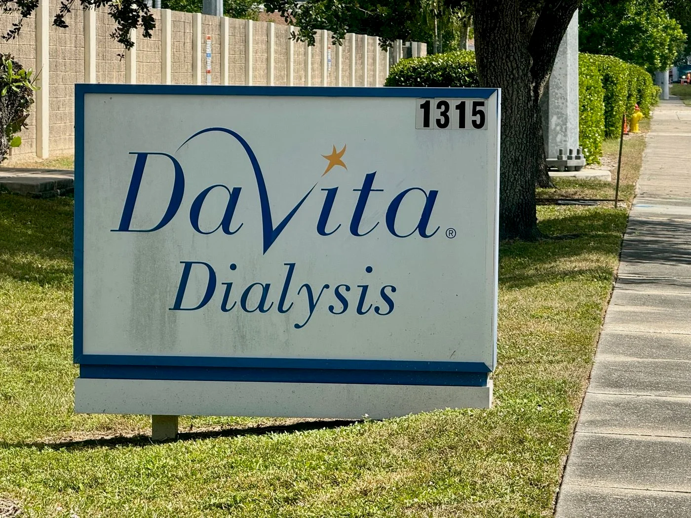 Photo 3 of 1315 SE 8th Ter, Cape Coral, FL 33990