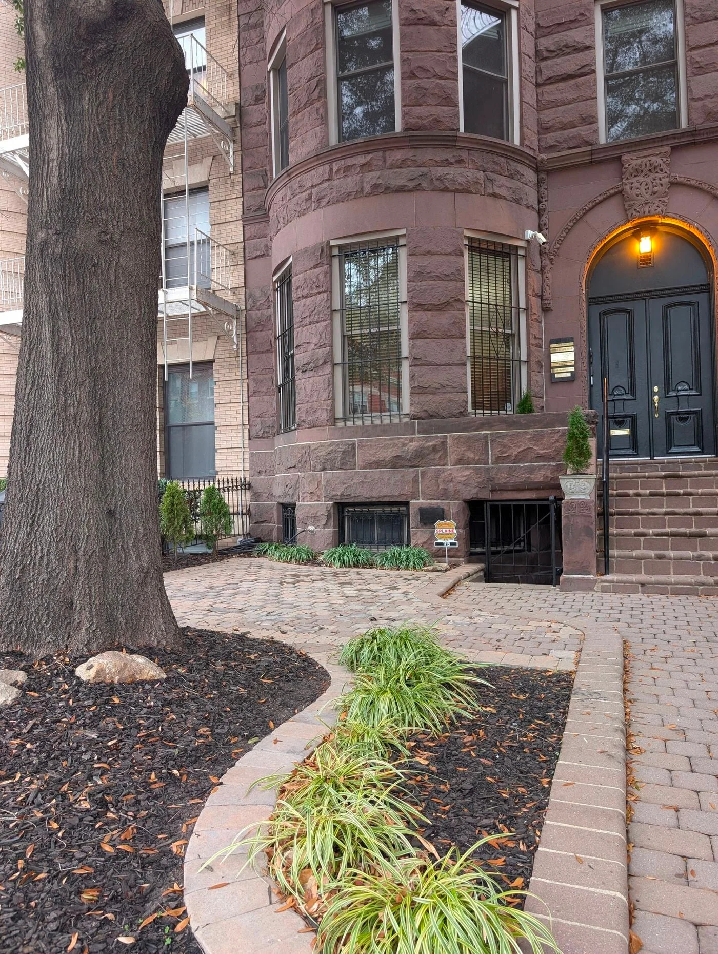 Photo 3 of 1115 Massachusetts Ave NW, Washington, DC 20005