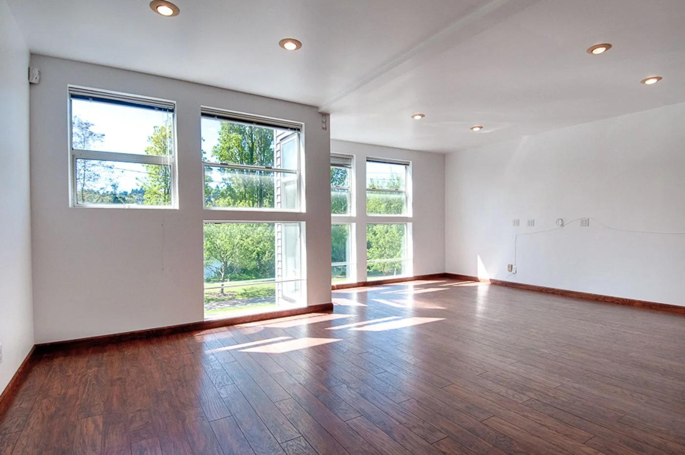 Photo 3 of 108 NW Canal St, Seattle, WA 98107