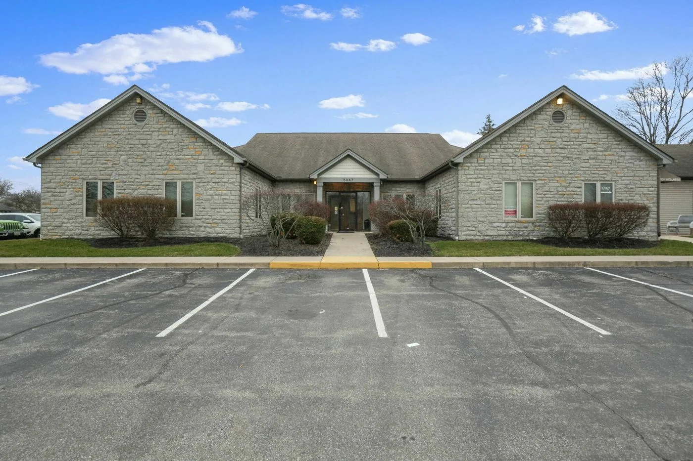 Photo 1 of 5957 Cleveland Avenue, Columbus, OH 43231