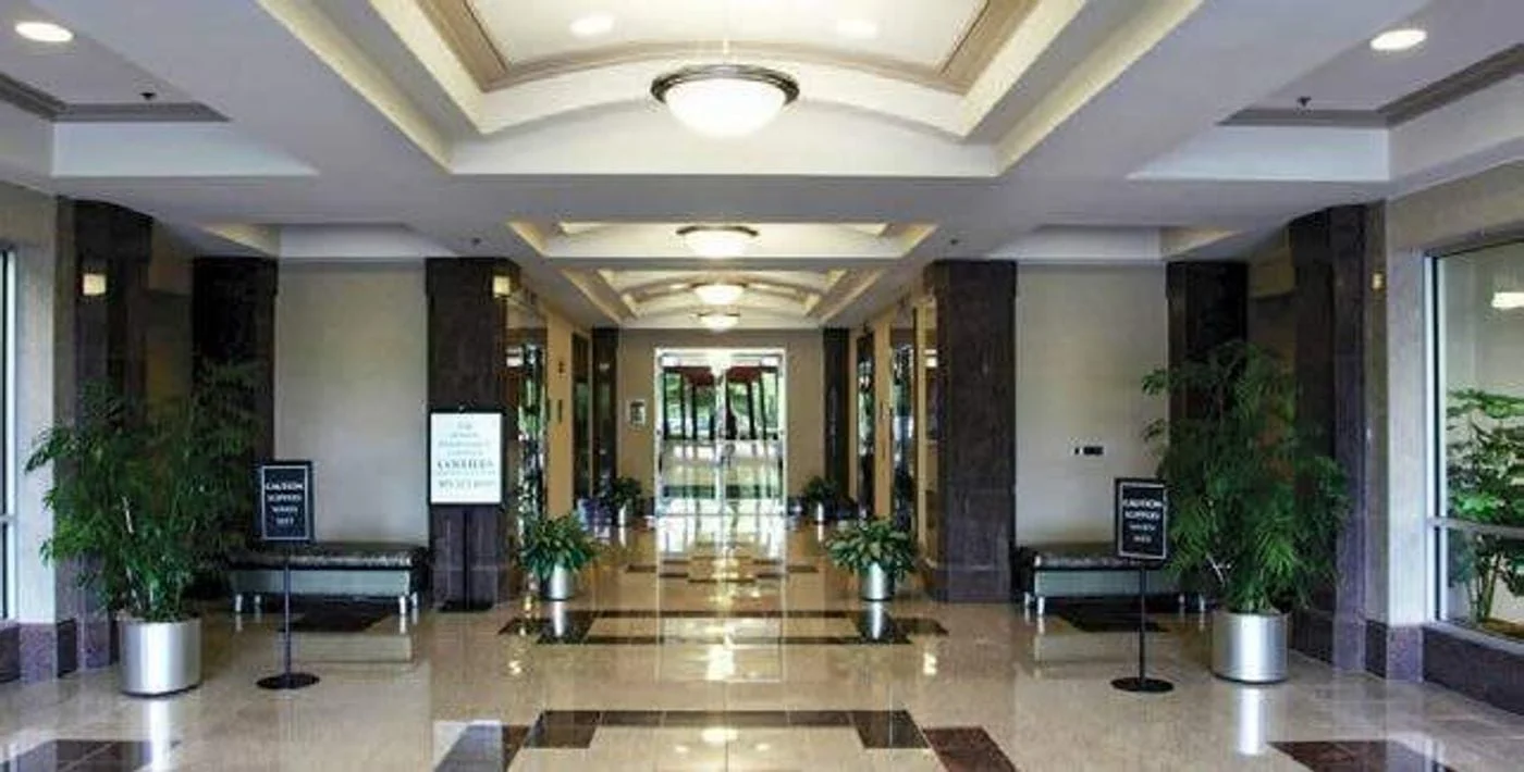 Photo 1 of 8700 W Trail Lake Dr, Memphis, TN 38125