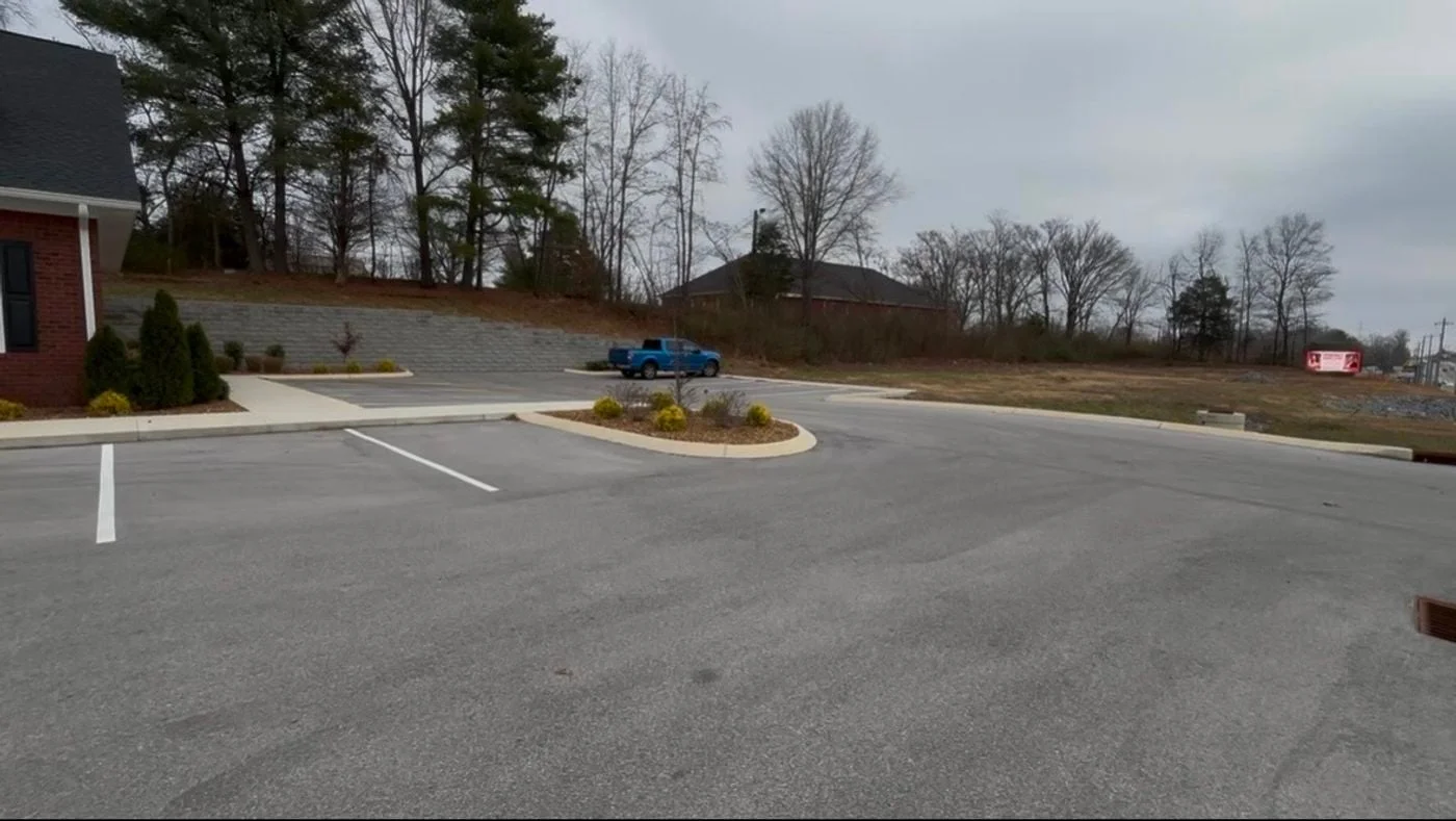 Photo 3 of 520 West Broad Street, Smithville, TN 37166