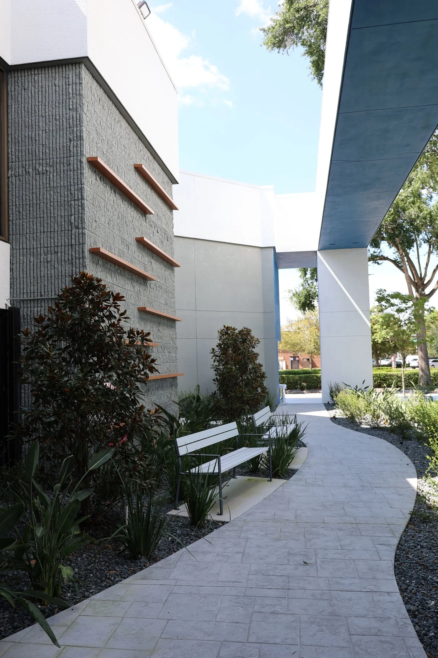 Photo 2 of 106 Boston Avenue, Altamonte Springs, FL 32701