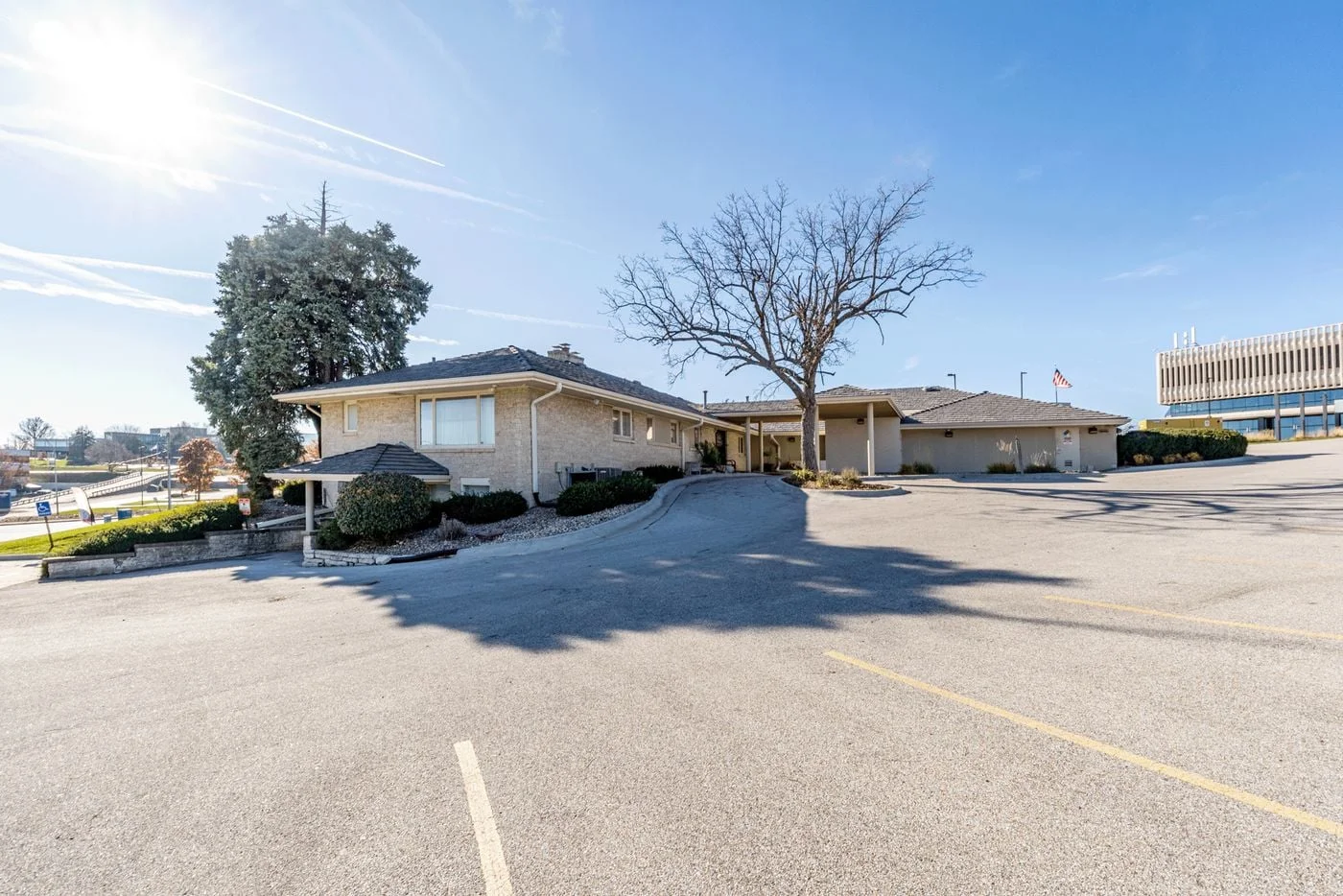 Photo 2 of 8900 W Dodge Rd, Omaha, NE 68114